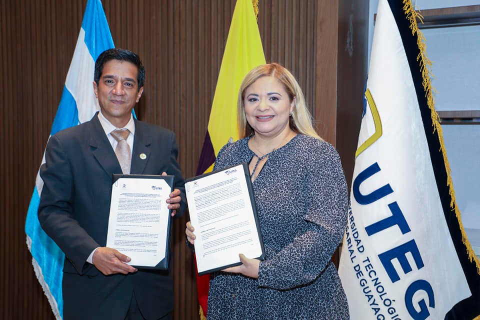 imagen 4 Firma de convenio con ASECCBI - uteg