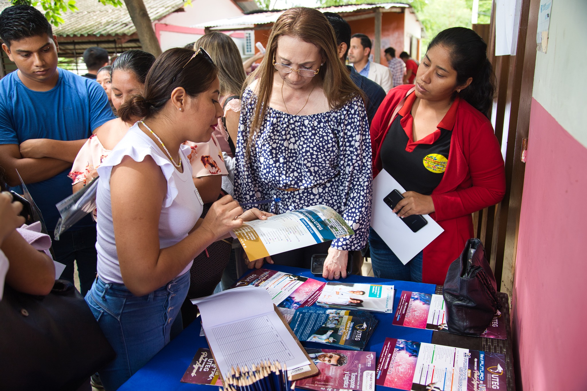 Información visita al Instituto Superior Tecnológico Juan Bautista Aguirre - uteg